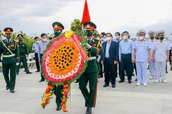Muôn triệu trái tim tưởng nhớ các liệt sĩ Gạc Ma