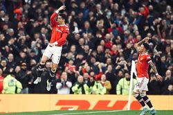 MU thắng nhờ CR7: Ba điểm trong hình hài Cristiano Ronaldo