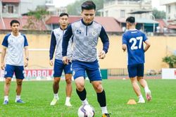 Bóng đá Việt Nam hôm nay: Quang Hải trở lại tập luyện giữa tin đồn rời Hà Nội FC