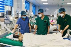Phẫu thuật, cấp cứu thành công 2 bệnh nhân chấn thương tim cấp tính
