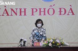 Tuyên truyền để người dân chủ động đến các điểm tiêm vắc-xin phòng Covid-19