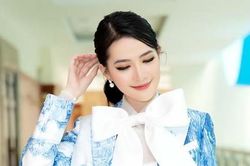 Phan Thị Mơ cuốn hút khi diện gam màu xanh
