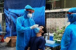 TPHCM yêu cầu xử nghiêm hành vi đầu cơ, đẩy giá kit xét nghiệm