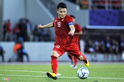 Khi Quang Hải muốn thoát 'tấm áo chật' V.League