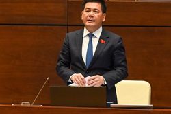 Giá xăng dầu tăng đột biến có nguyên nhân từ xung đột Nga - Ukraine