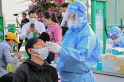 Chữ và nghĩa: Ngoáy và chọc ngoáy