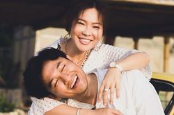Tài tử 'Cá rô, anh yêu em' Quý Bình thông báo vợ đại gia sinh con?