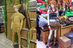 Chết cười với những màn quảng cáo sản phẩm cực 'tấu hài'
