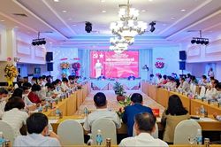 Hội nghị về phát triển tổ chức đảng trong đơn vị kinh tế tư nhân cụm miền Trung - Tây Nguyên