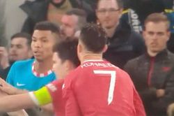 Ronaldo suýt gẫy răng vì đội trưởng Maguire
