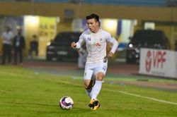 Quang Hải ghi tuyệt phẩm, bầu Hiển vỗ tay ăn mừng