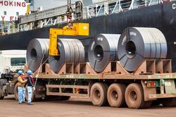 Giá thép ở châu Âu tăng mạnh là cơ hội cho doanh nghiệp Việt Nam: Hòa Phát, Hoa Sen, Nam Kim