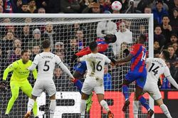 Chuyện cú vấp mang tên Crystal Palace