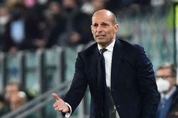 Max Allegri: 'Chẳng có gì phải xấu hổ, có 10 đội ở Châu Âu mạnh hơn Juventus'
