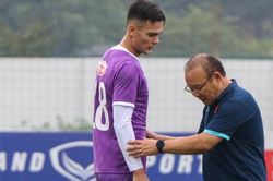 Bóng đá Việt Nam hôm nay: HLV Park Hang Seo gọi hậu vệ Hà Nội thay Hồng Duy