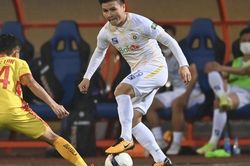 Quang Hải từ chối nói về tương lai với Hà Nội FC