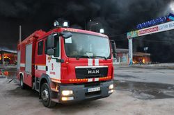 Cháy chợ có đông người Việt làm ăn tại Kharkiv