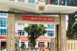 Công an Thanh Hóa đồng loạt ra quân xử lý xe quá khổ, quá tải
