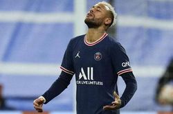 Neymar sa sút vì quá buông thả
