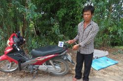 Rước con gái bạn thân về giùm, gã đàn ông cưỡng hiếp nạn nhân ngay giữa đồng vắng