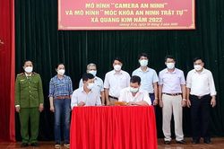Xã Quang Kim: Ra mắt mô hình 'Camera an ninh', 'Móc khóa an ninh trật tự'