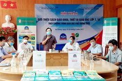 Hội thảo giới thiệu sách giáo khoa lớp 7 và lớp 10