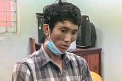 Nghi phạm chém chết người lẩn trốn trong vườn cam