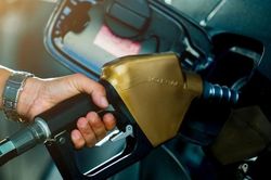 Tiết lộ những nước có giá xăng dầu rẻ và đắt nhất thế giới hiện nay