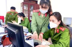 Tăng cường 40 đoàn viên công an tham gia làm sạch cơ sở dữ liệu căn cước can phạmTin khácThể lệ tổ chức Cuộc thi trắc nghiệm 'Tìm hiểu về tư tưởng, đạo đức, phong cách Hồ Chí Minh' năm 2022Tổng đài viên đặc biệt: Chỗ dựa vững chắc cho F0 điều trị tại nhà