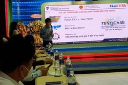 Giáo dục Tin tức giáo dục Hơn 500 học sinh tranh tài cuộc thi lập trình