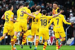 Real Madrid 0-4 Barcelona: Aubameyang lập cú đúp nhấn chìm Real Madrid