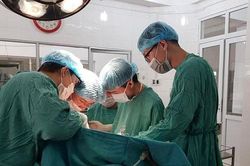 Tạo hình thành công 'của quý' người đàn ông bị vợ cắt ở Sơn La