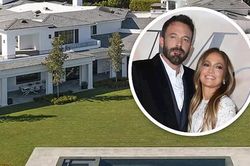 Jennifer Lopez và Ben Affleck chi 50 triệu USD mua dinh thự 'khủng'