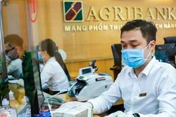 Kỳ vọng giảm lãi suất càng rời xa