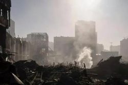 Chiến sự ở Ukraine: Mariupol đỏ lửa, Kiev bị pháo kích