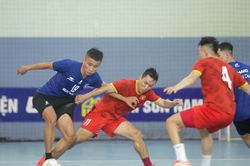 Tuyển Futsal Việt Nam 'làm nóng' trước thềm giải Đông Nam Á
