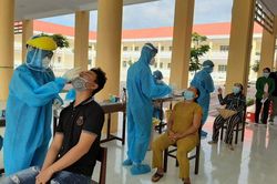 TP Cần Thơ mua hơn 247.000 kit test của Công ty Việt Á