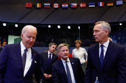 NATO, Mỹ cam kết hỗ trợ nhiều hơn cho Ukraine