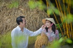 Ảnh tình cảm của cặp đôi 'hot' nhất phim 'Lối về miền hoa'