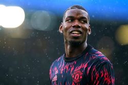 Tin MU 25/3: MU phỏng vấn Pochettino. Porto săn Ronaldo. Pogba có thể 'quay xe' với MU