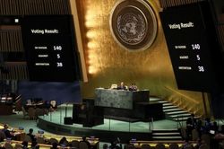 Đại hội đồng Liên hợp quốc lần thứ hai thông qua nghị quyết ngừng chiến tại Ukraine