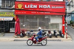 Xử phạt các cơ sở bánh mì Liên Hoa hơn 100 triệu đồng