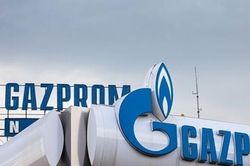 Công ty đầu tiên ngừng mua khí đốt của Gazprom sau khi Putin yêu cầu thanh toán bằng đồng rúp