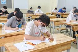 Tuyển sinh ngành đặc thù nhưng không có môn đặc thù – Bài 2: 'Vượt rào' chạy theo số lượng?