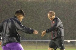 Bóng đá Việt Nam hôm nay: Tuyển Việt Nam gặp áp lực lớn. U23 Việt Nam đối đầu U23 Uzbekistan