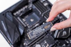 Bật mí 3 mẹo kéo dài tuổi thọ ổ đĩa SSD