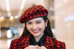 Style đỉnh cao của Huyền Lizzie trong 'Thương Ngày Nắng Về' che khuyết điểm này