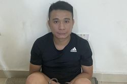 Bắt kẻ có 2 tiền án cầm đầu sới bạc