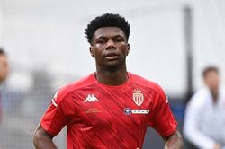 Tchouameni chưa đạt thỏa thuận gia nhập Real Madrid