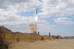 Svpressa: Phương Tây cho rằng vì chiến dịch ở Ukraine mà Nga sắp hết tên lửa - Thật không?